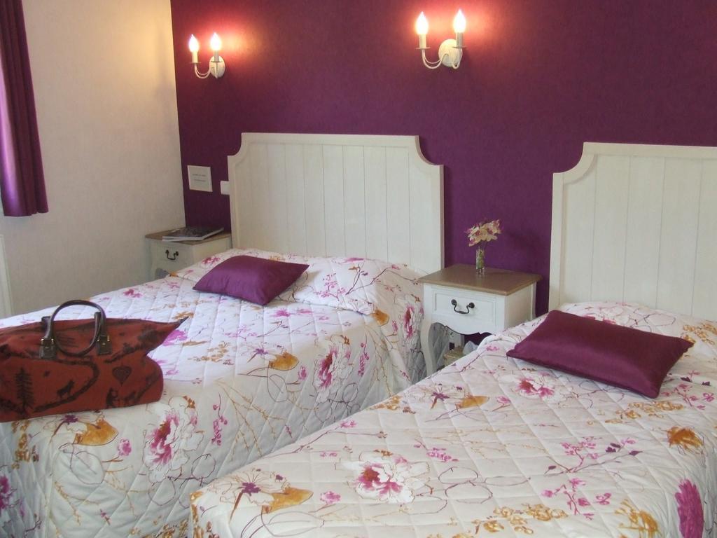 Hotel De La Poste Chagny  Værelse billede